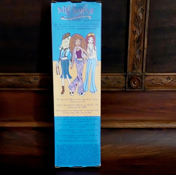 My Scene Fashion Doll Clothes - Picture 2 of 2